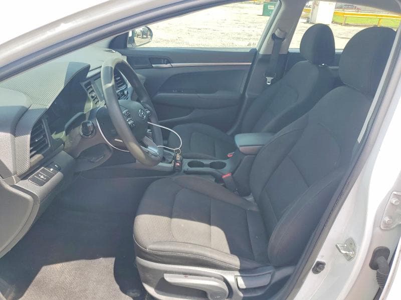 2020 HYUNDAI ELANTRA SE 7