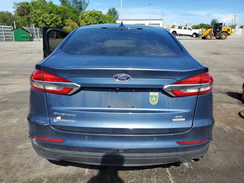 2019 FORD FUSION SE 6