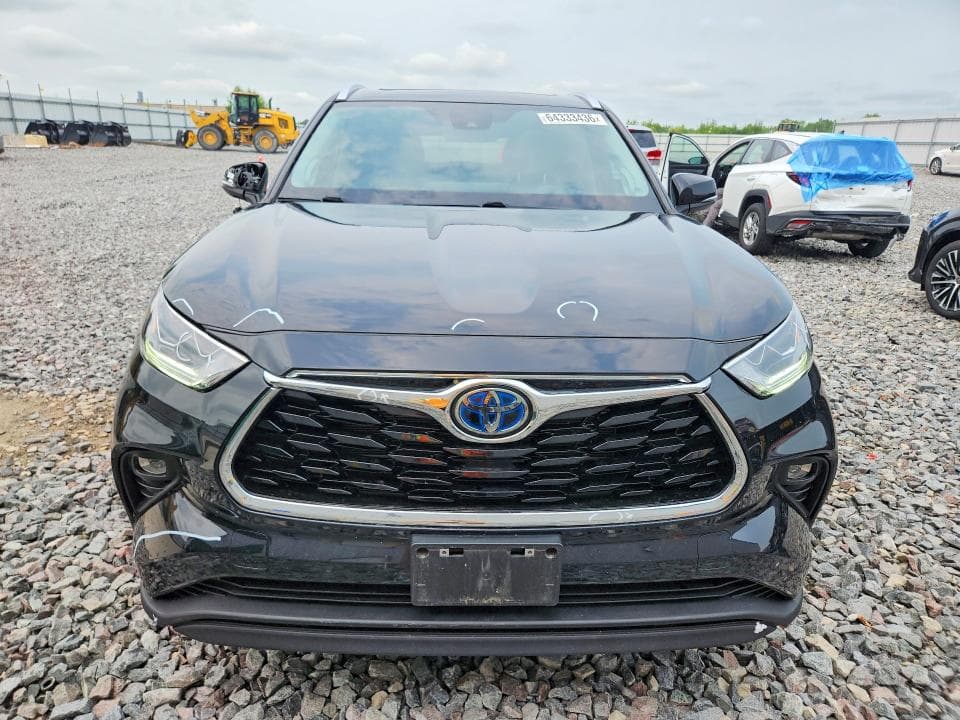 2023 TOYOTA HIGHLANDER HYBRID LIMITED 5