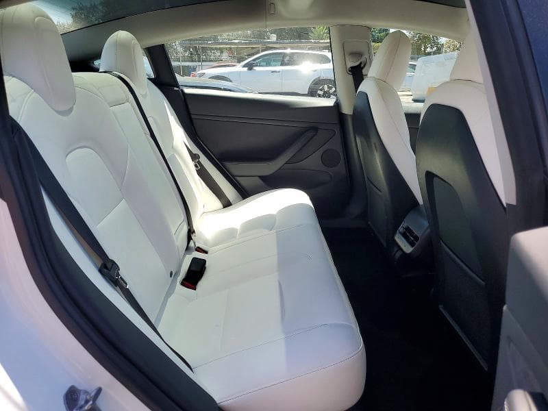 2022 TESLA MODEL 3 10
