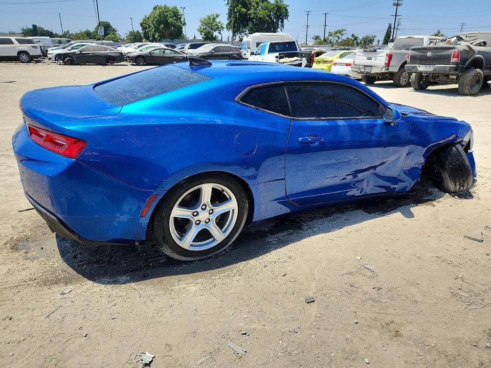 2018 CHEVROLET CAMARO LT 3