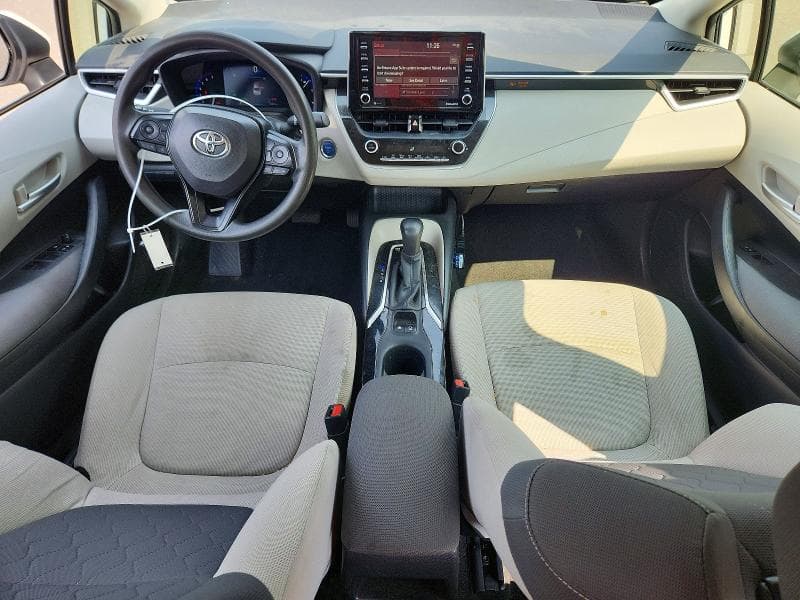 2021 TOYOTA COROLLA LE 8