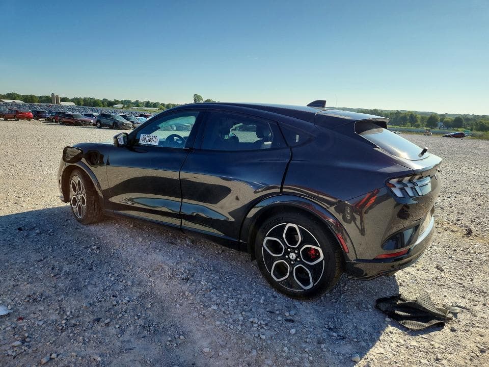 2021 FORD MUSTANG MACH-E GT 2