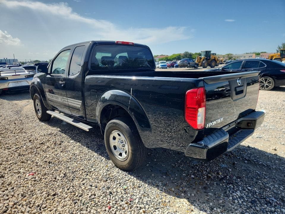 2017 NISSAN FRONTIER S 2