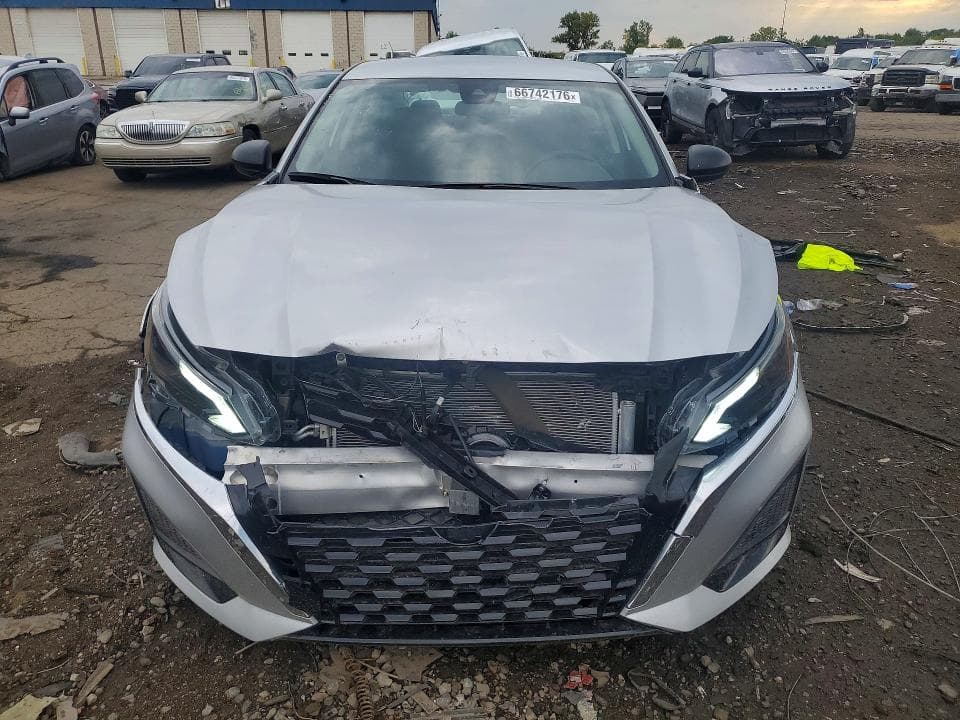 2024 NISSAN ALTIMA S 5
