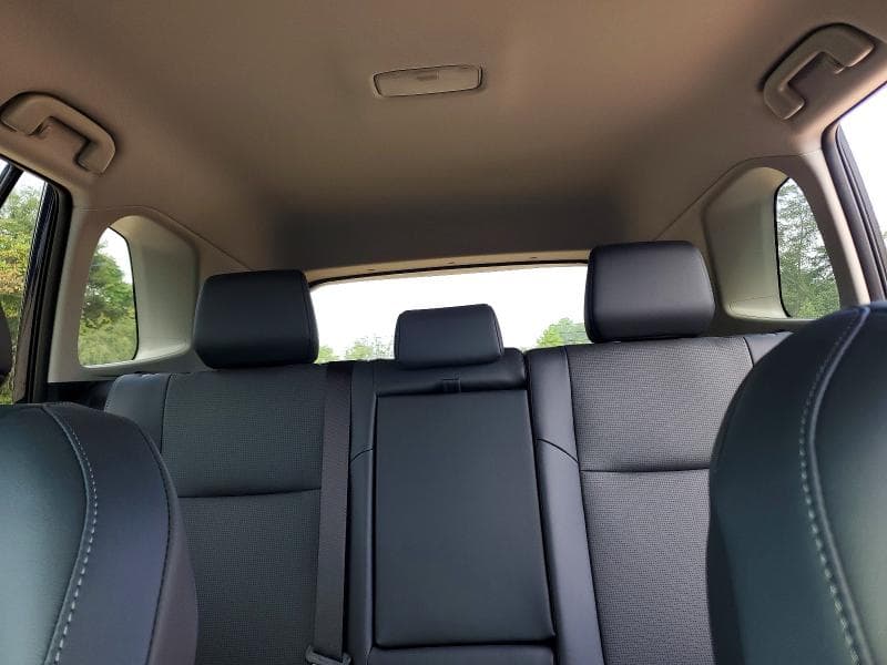 2026 TOYOTA RAV4 XLE PREMIUM 10