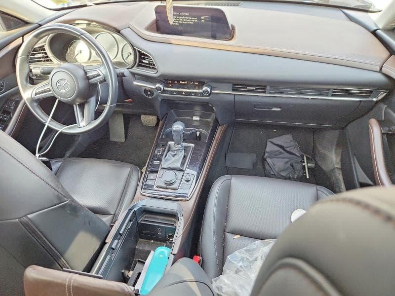 2023 MAZDA CX-30 PREMIUM 8