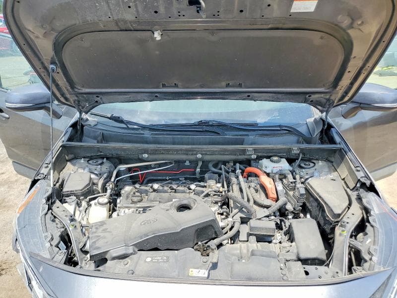 2021 TOYOTA RAV4 HYBRID XLE XLE 11