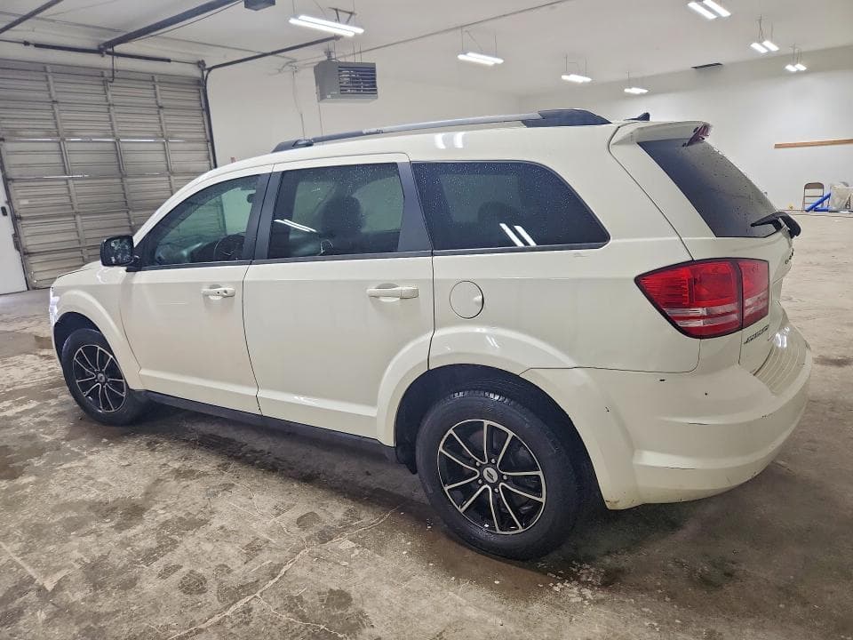 2018 DODGE JOURNEY SE 2
