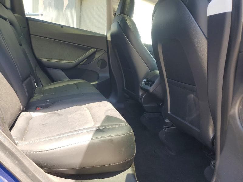 2021 TESLA MODEL Y 10