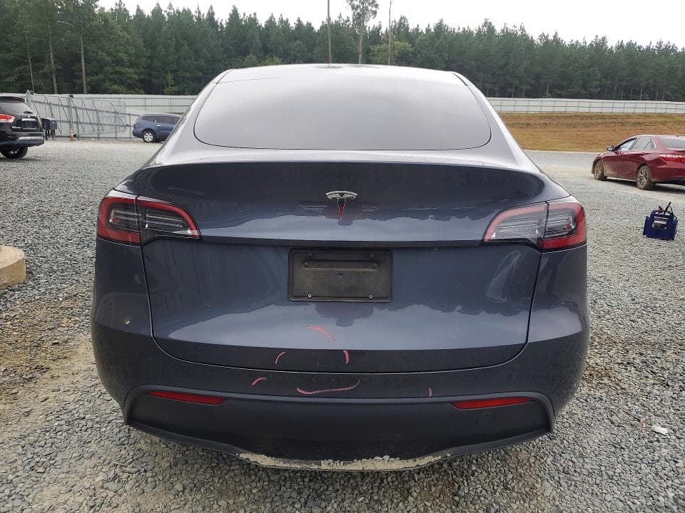 2023 TESLA MODEL Y 6