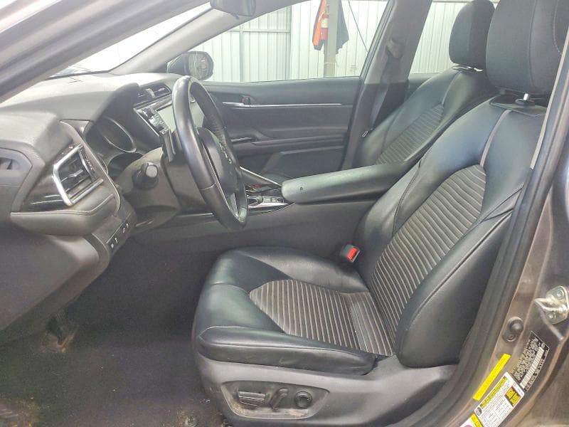 2018 TOYOTA CAMRY HYBRID SE 7