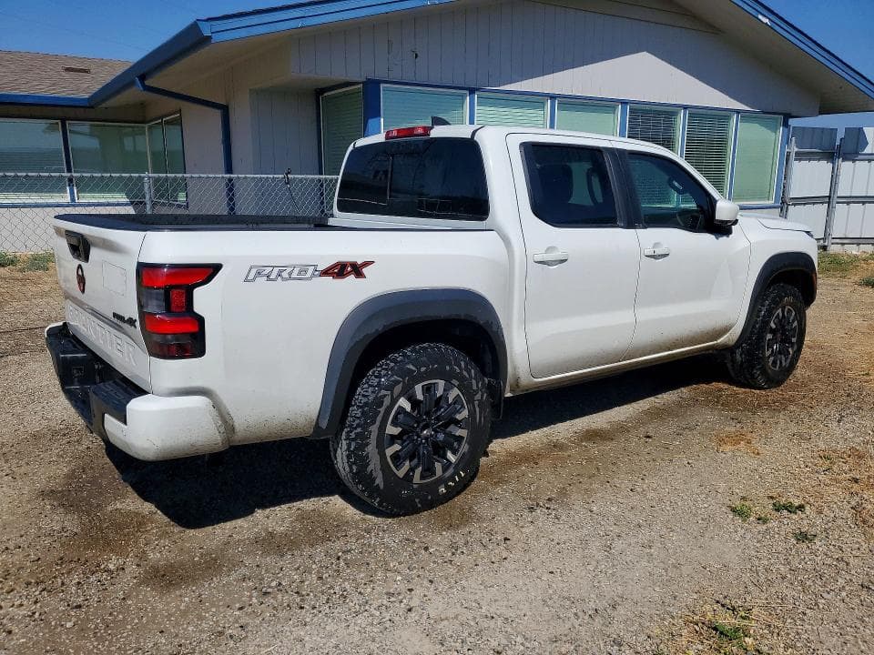 2024 NISSAN FRONTIER PRO-4X 3