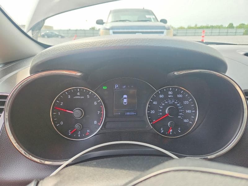 2017 KIA FORTE LX 9