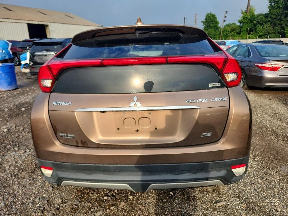 2019 MITSUBISHI ECLIPSE CROSS SE 6