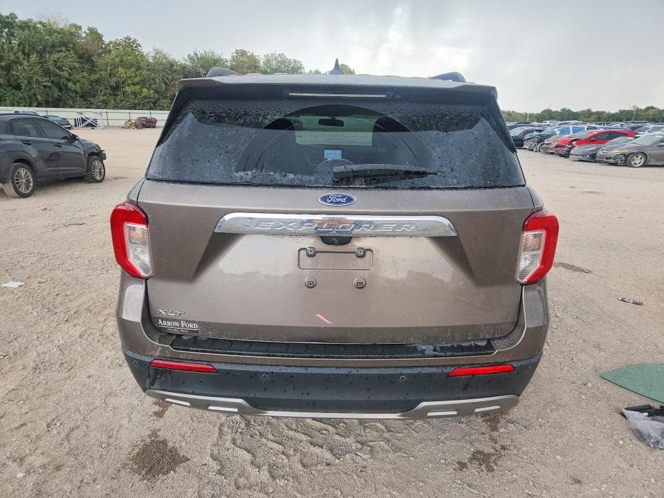 2021 FORD EXPLORER XLT 6