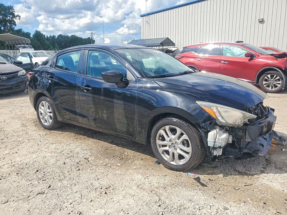 2017 TOYOTA YARIS IA BASE 4
