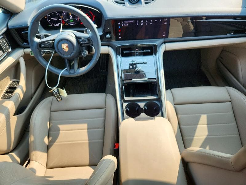 2025 PORSCHE PANAMERA 4 E-HYBRID 8
