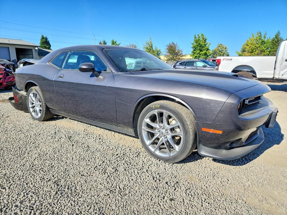 2022 DODGE CHALLENGER GT 4