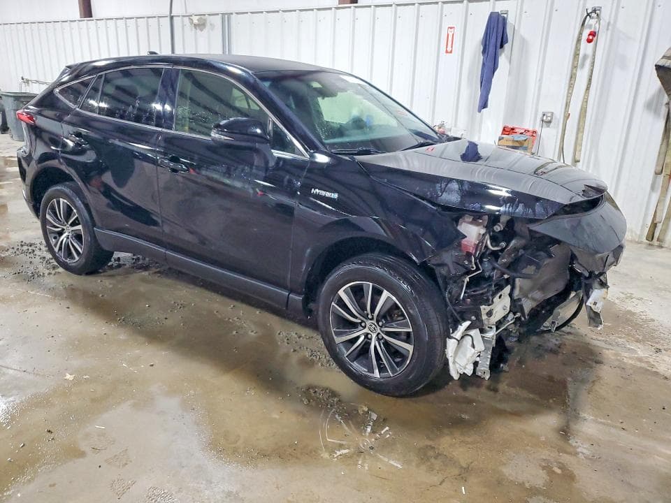 2021 TOYOTA VENZA LE 4