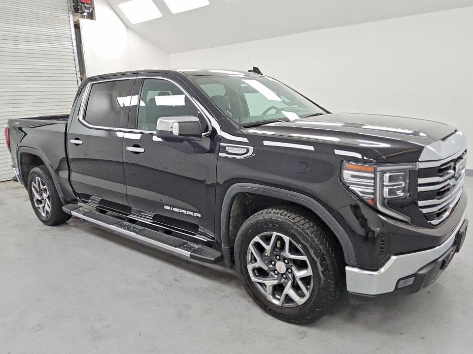 2023 GMC SIERRA K1500 SLT 4
