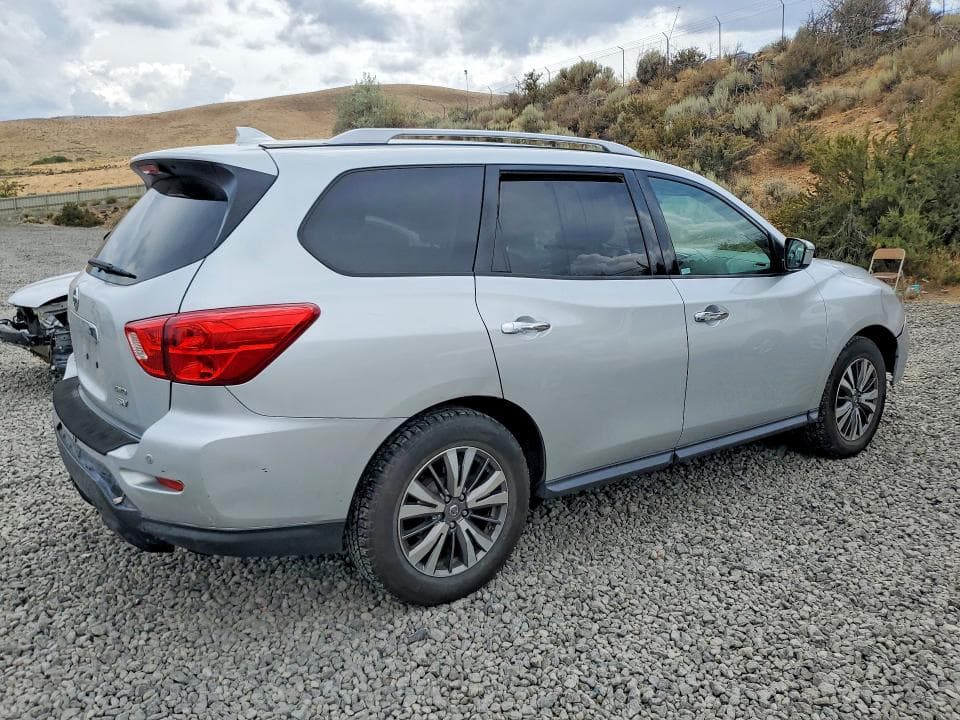 2019 NISSAN PATHFINDER SV 3