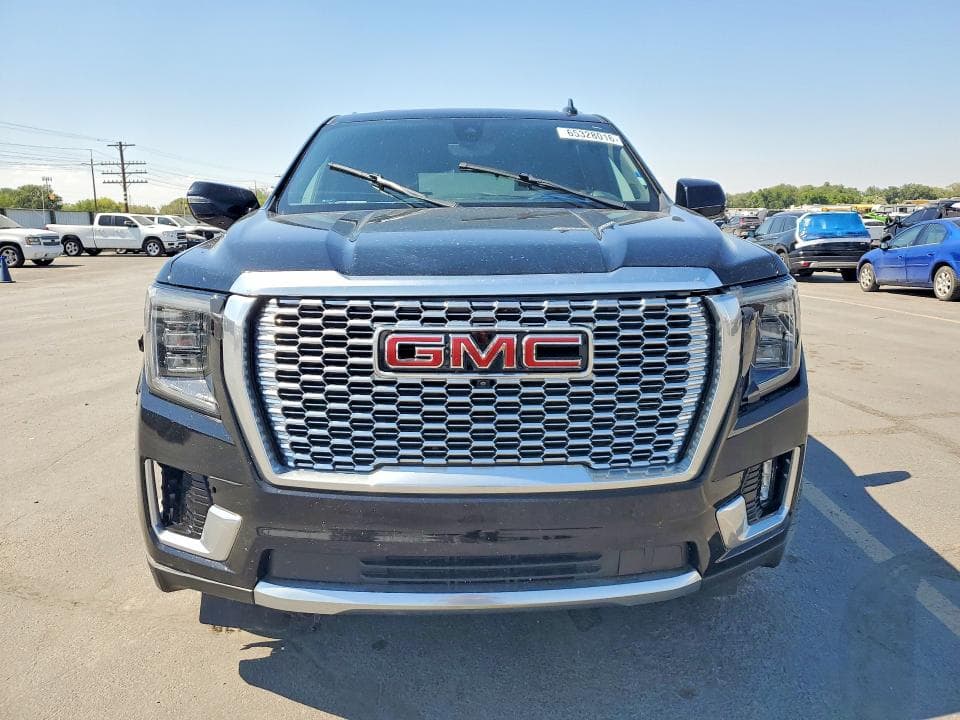 2021 GMC YUKON DENALI 5