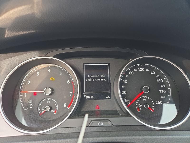2019 VOLKSWAGEN GOLF S 9