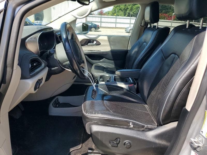 2018 CHRYSLER PACIFICA LIMITED 7