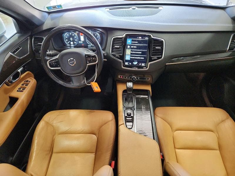 2018 VOLVO XC90 T6 8