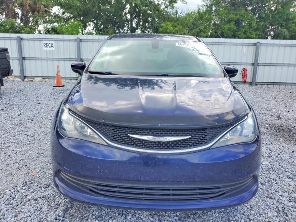 2017 CHRYSLER PACIFICA TOURING 5