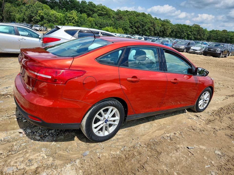 2018 FORD FOCUS SE 3
