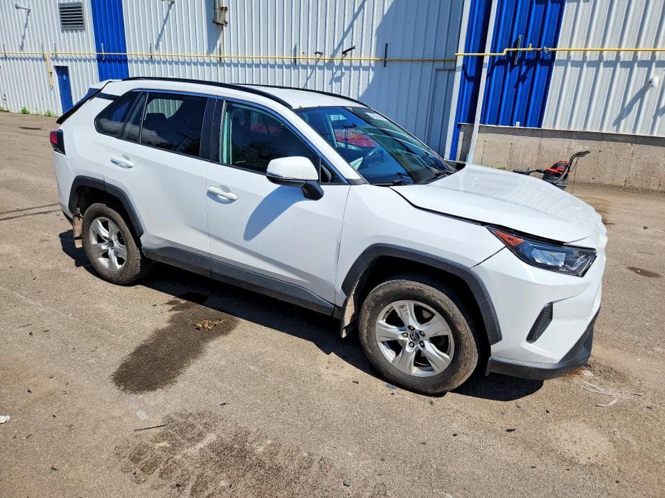 2019 TOYOTA RAV4 LE 4