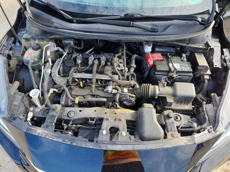 2020 NISSAN VERSA S 11