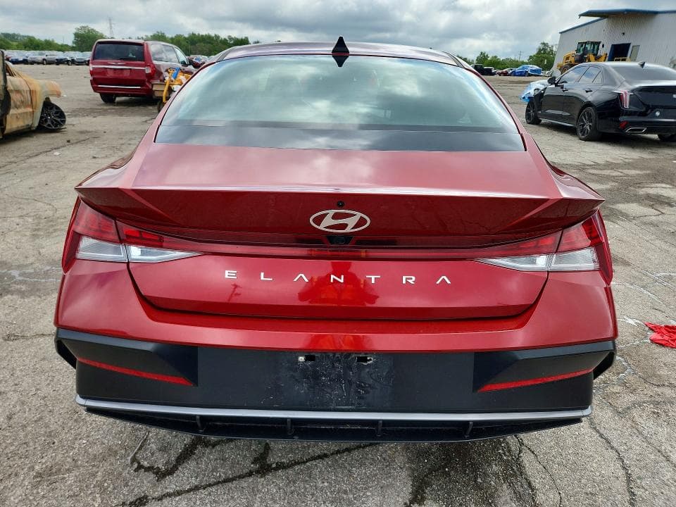 2025 HYUNDAI ELANTRA SEL 6