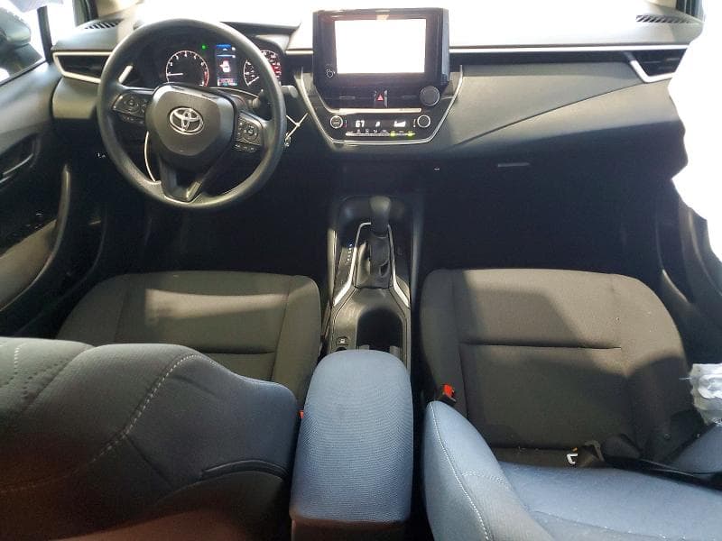 2025 TOYOTA COROLLA LE 8
