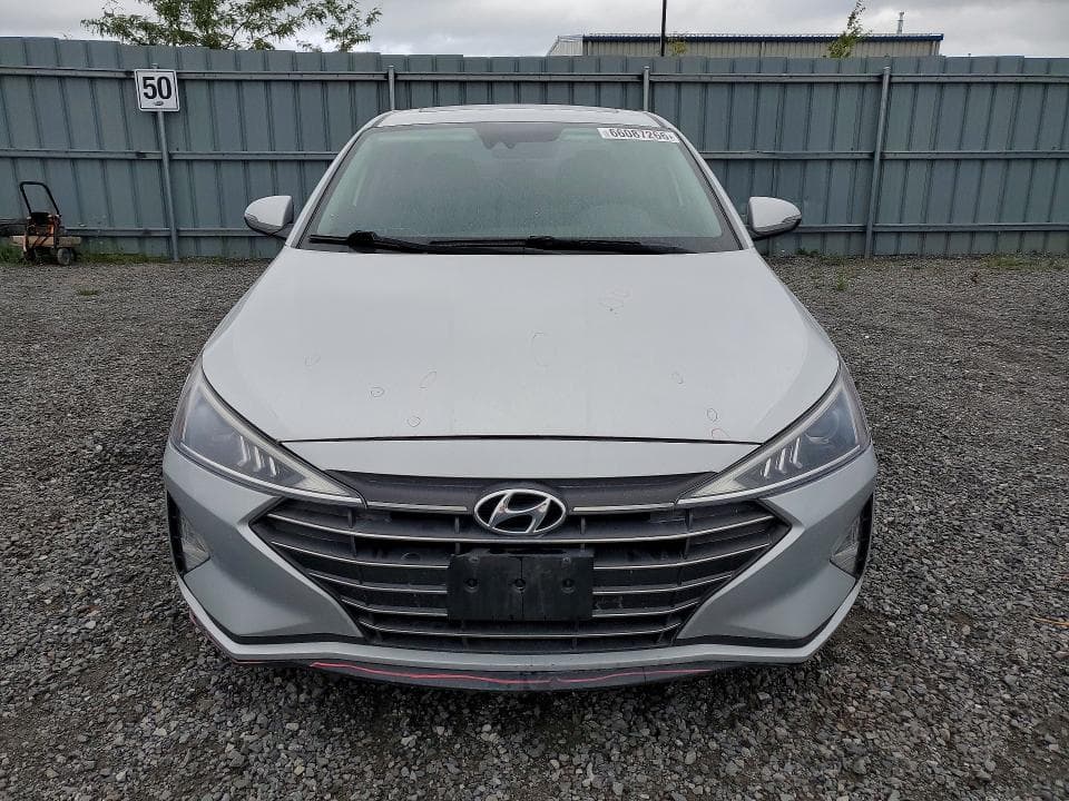 2019 HYUNDAI ELANTRA SE 5