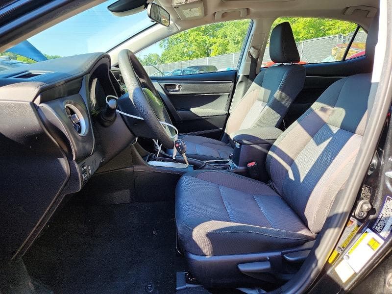 2018 TOYOTA COROLLA LE 7