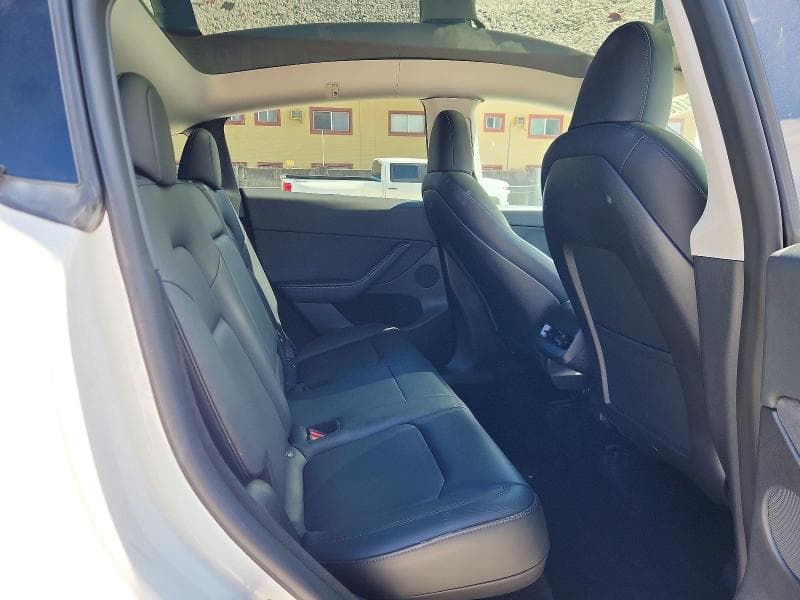 2022 TESLA MODEL Y 10