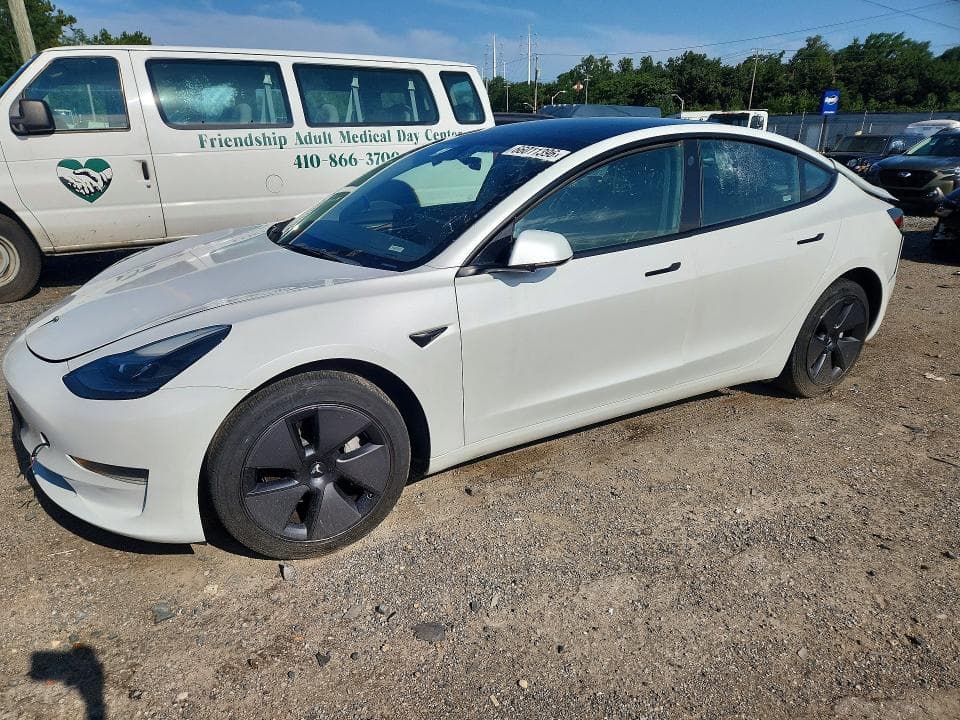 2023 TESLA MODEL 3