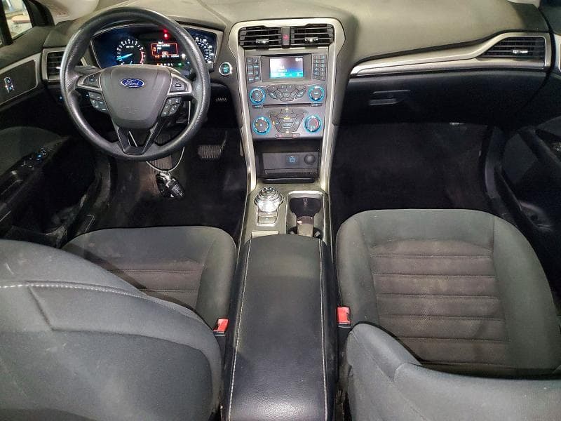 2017 FORD FUSION SE 8