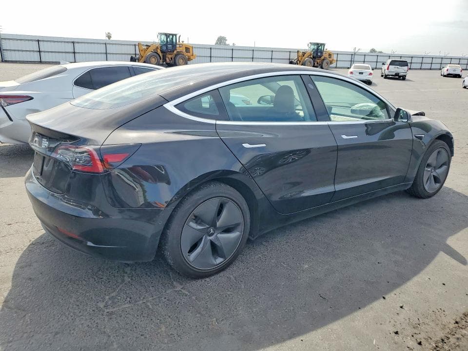 2020 TESLA MODEL 3 3