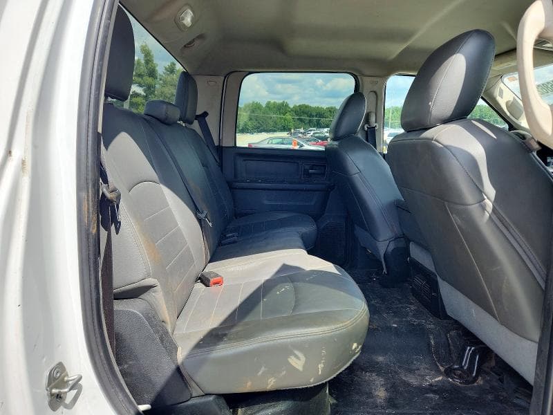 2018 RAM 2500 ST 10