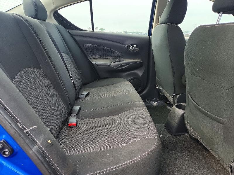 2017 NISSAN VERSA 1.6 SV 10
