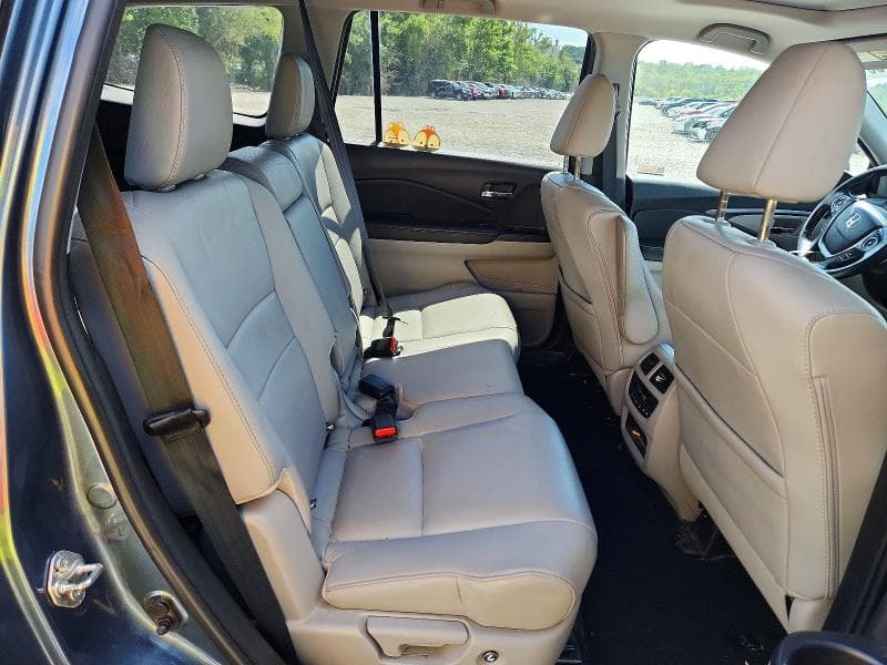 2017 HONDA PILOT EXL 11