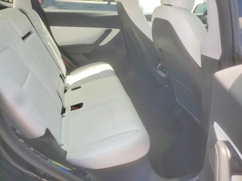 2021 TESLA MODEL Y 10