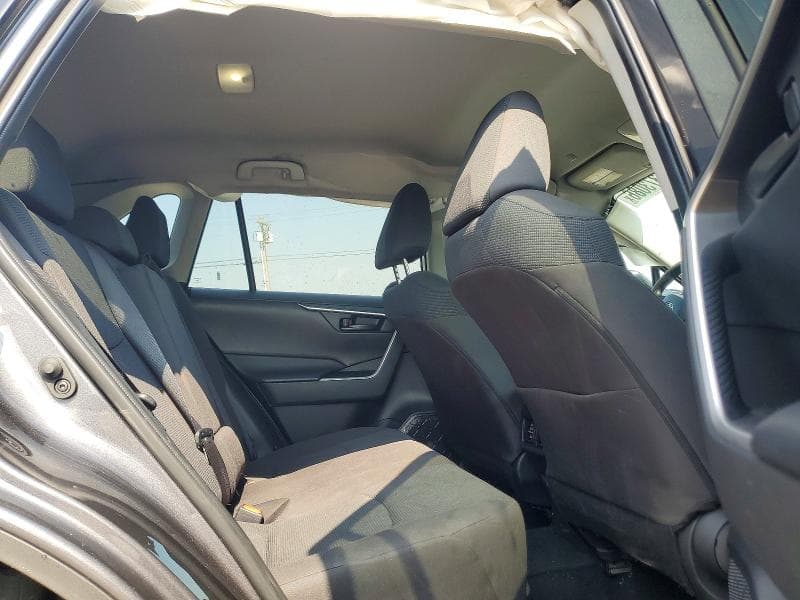 2024 TOYOTA RAV4 LE 11
