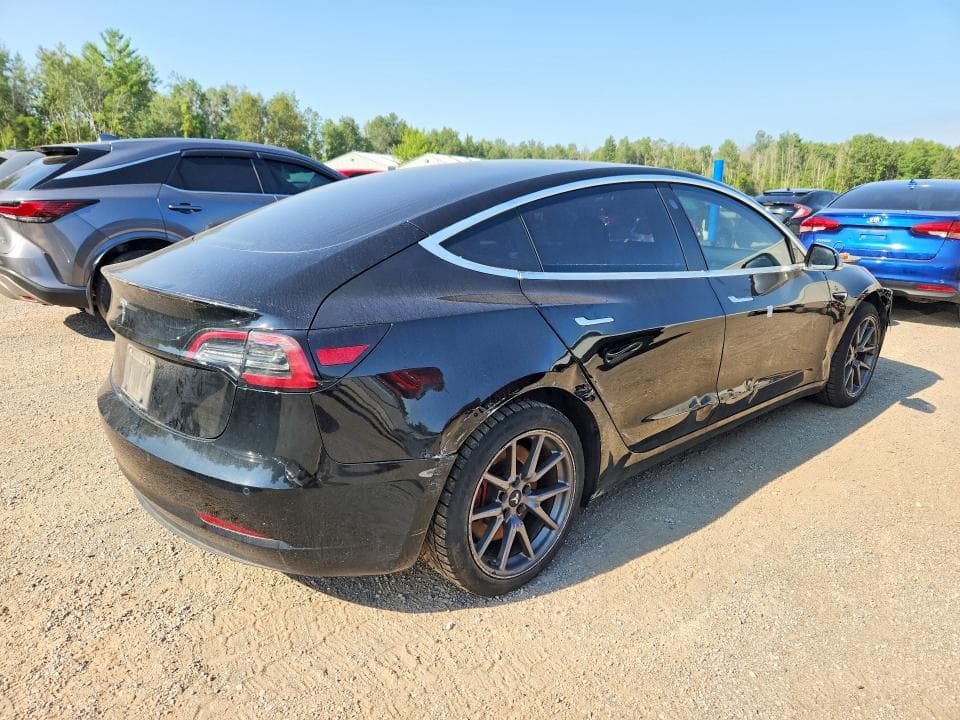 2020 TESLA MODEL 3 3