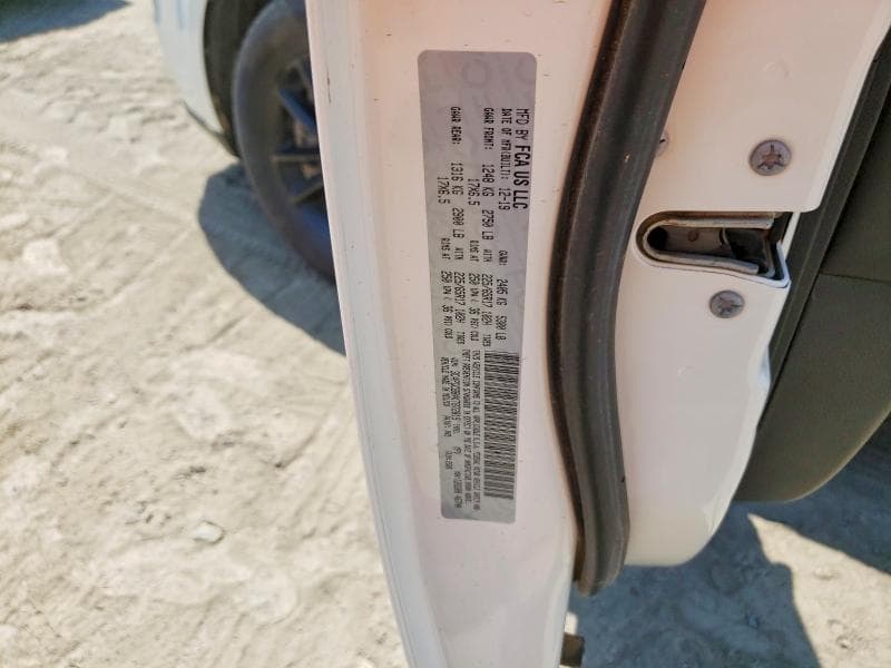 2019 DODGE JOURNEY SE 13
