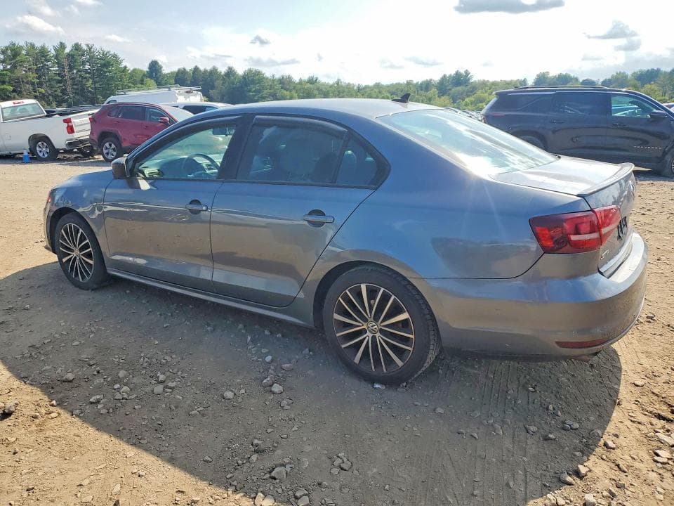 2017 VOLKSWAGEN JETTA SPORT 2